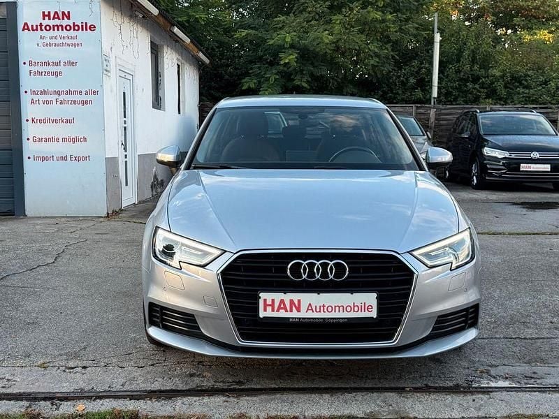 Gebraucht Audi A3 Comfort 150 PS (110 kW) 2019 Silber Limousine