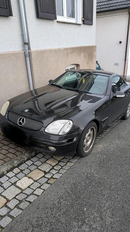 Gebraucht Mercedes SLK200 163 PS (119 kW) 2000 Schwarz Cabrio