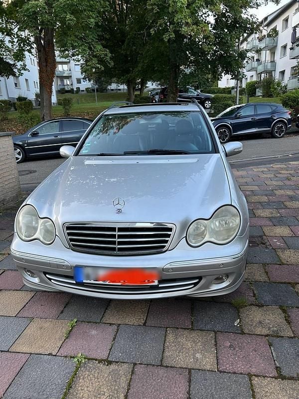 Silber Gebraucht 2004 Mercedes C200 Kombi | 3.000 € (Teuer) - Bild 1/4