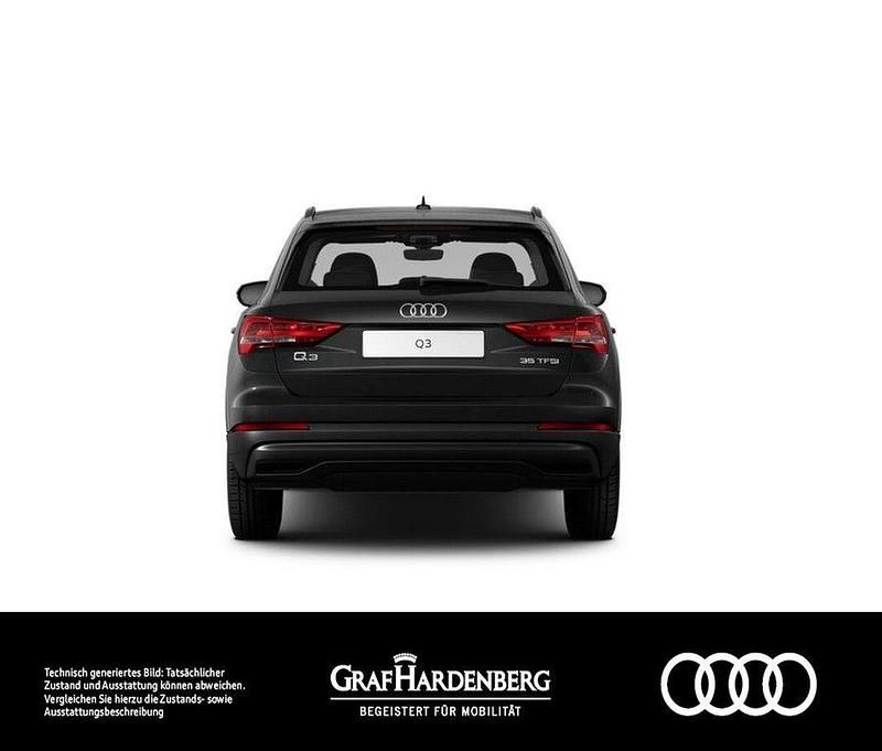 Gebraucht Audi Q3 150 PS (110 kW) 2022 Mythosschwarz metallic SUV