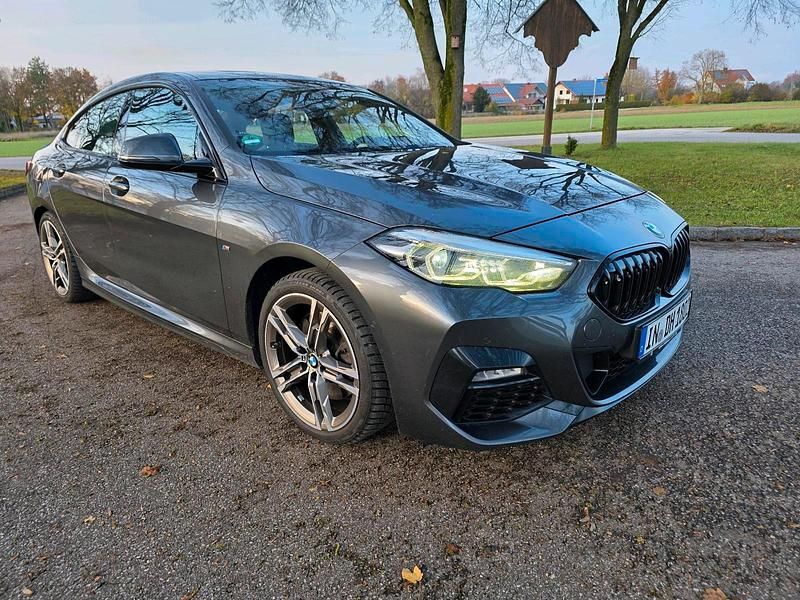 Grau Gebraucht 2020 BMW 220 M Sport Coupé | 18.200 € (Fairer Preis) - Bild 1/4