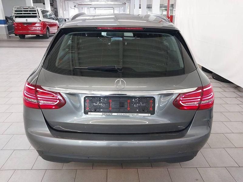Gebraucht Mercedes C200 Business 184 PS (135 kW) 2018 Grau Limousine