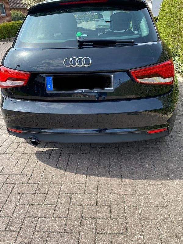 Gebraucht Audi A1 Sportback Design 95 PS (69 kW) 2017 Schwarz Kleinwagen