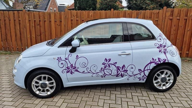 Gebraucht Fiat 500 Lounge 69 PS (50 kW) 2009 Azzurro Kleinwagen