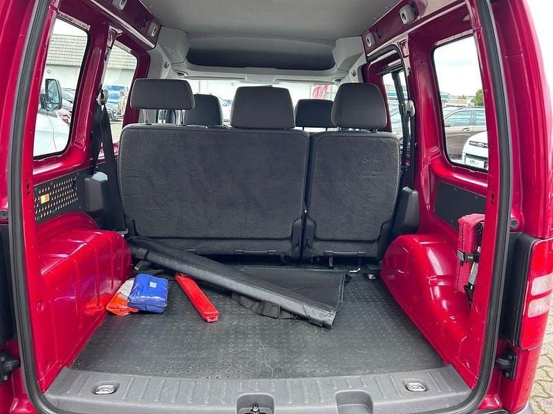 Second-hand VW Caddy Startline 86 CP (63 kW) 2014 Roșu Monovolum
