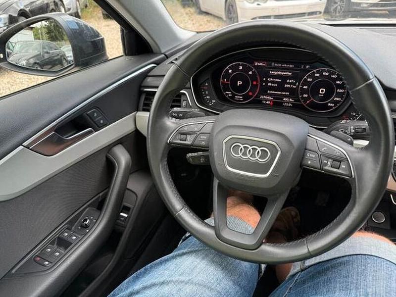 Gebraucht Audi A4 Ambiente 190 PS (139 kW) 2019 Grau Kombi
