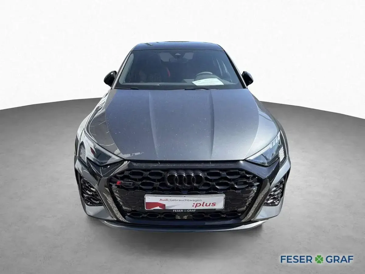 Gebraucht Audi RS3 Premium 400 PS (294 kW) 2023 Daytonagrau perleffekt Limousine