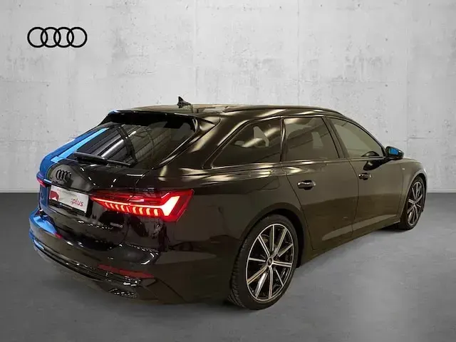 Gebraucht Audi A6 Business 204 PS (150 kW) 2024 Mythosschwarz metallic Kombi