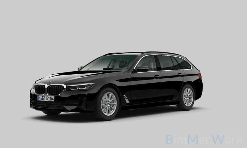 Schwarz ii668 Gebraucht 2022 BMW 520 Sport Line Kombi | 33.999 € (Superpreis) - Bild 1/2