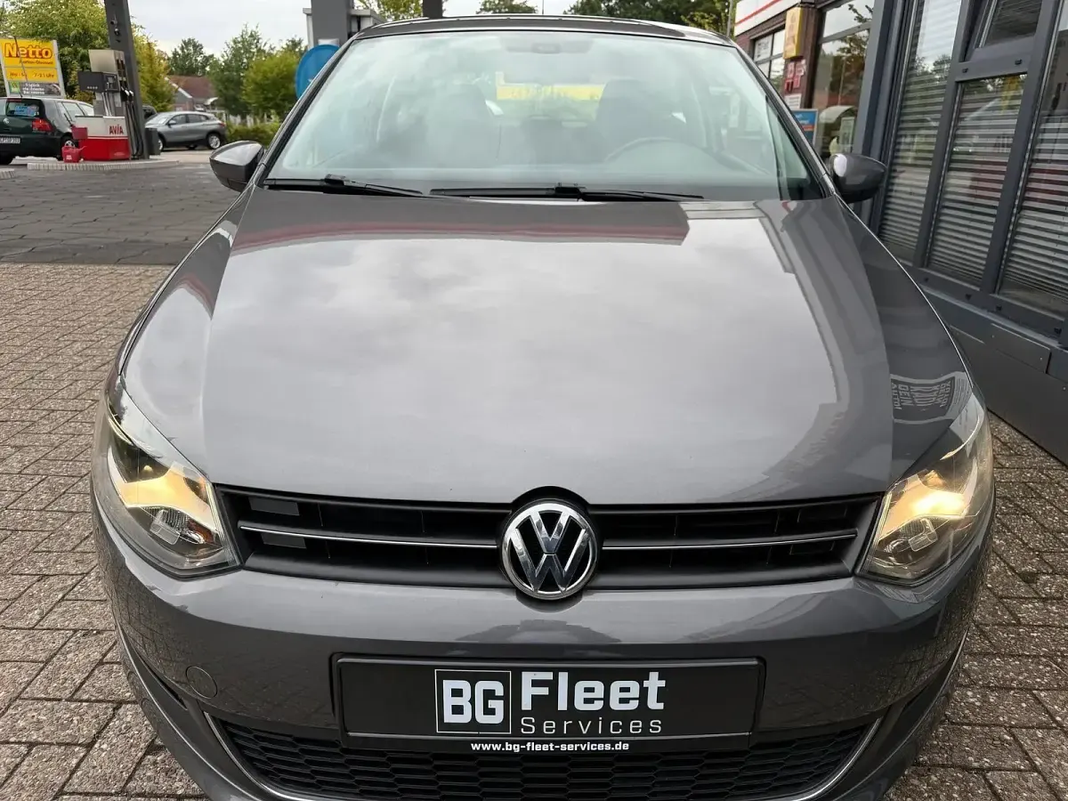 Gebraucht VW Polo Highline 86 PS (63 kW) 2010 Grau Kleinwagen
