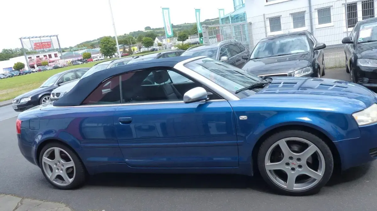 Gebraucht Audi A4 Cabriolet Sport 170 PS (125 kW) 2002 Blau Cabrio