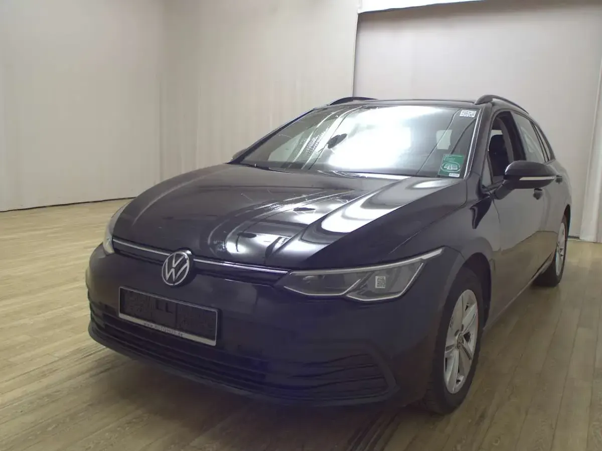 Gebraucht VW Golf VII Life 150 PS (110 kW) 2021 Schwarz Kleinwagen