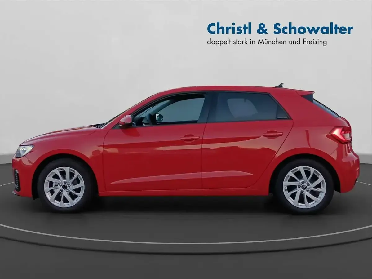 Gebraucht Audi A1 Sportback Advanced 95 PS (69 kW) 2024 Progressivrot metallic Kleinwagen