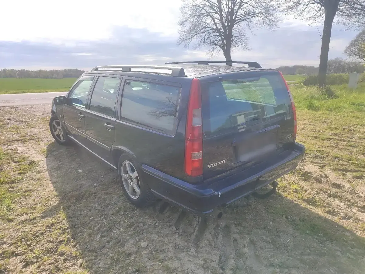 Occasion Volvo V70 140 ch (102 kW) 2000 Bleue Break