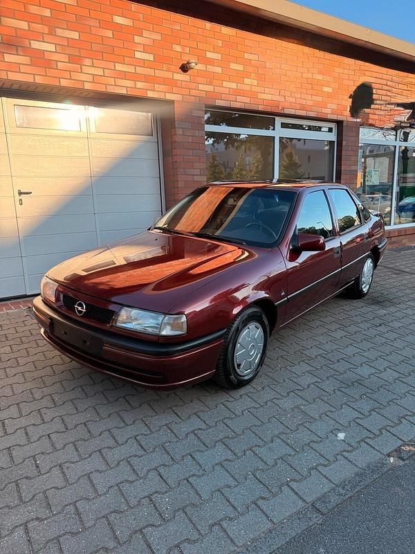 Gebraucht 1993 Opel Vectra Limousine | 5.499 € - Bild 1/4