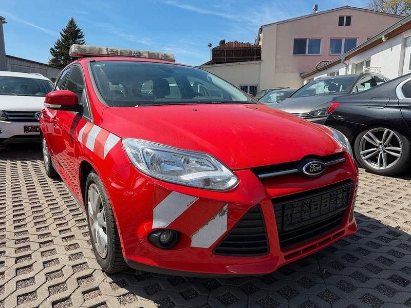 Usata Ford Focus 116 CV (85 kW) 2013 Rosso Station wagon