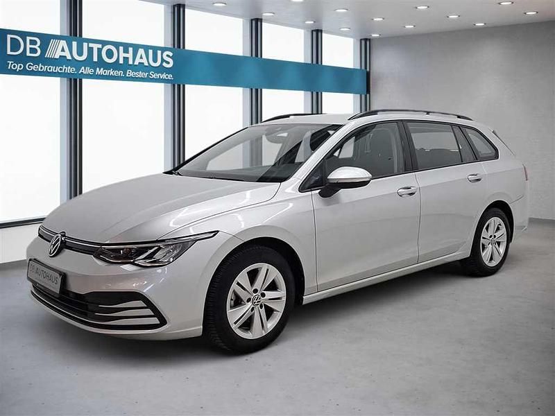 Silber Gebraucht 2022 VW Golf VIII Life Kombi | 15.470 € (Superpreis) - Bild 1/4