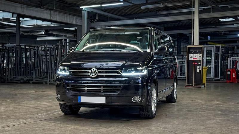 Gebraucht VW Multivan Highline 245 PS (180 kW) 2011 Schwarz Van