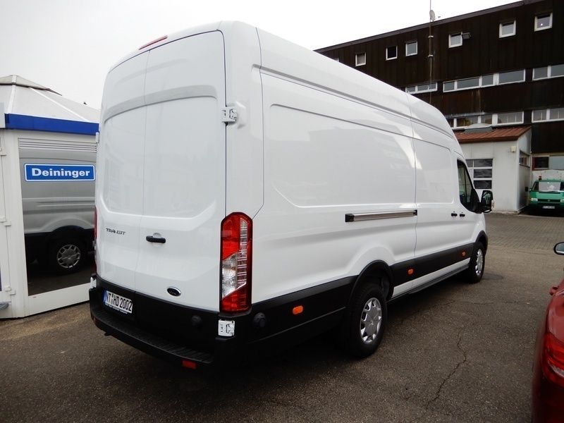 Gebraucht Ford Transit Trend 131 PS (96 kW) 2023 Van