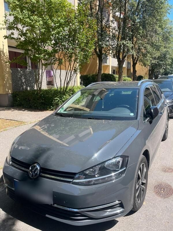 Grau Gebraucht 2019 VW Golf VII IQ Drive Kombi | 15.200 € (Guter Preis) - Bild 1/4