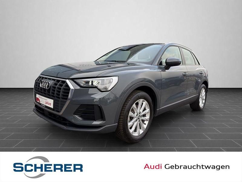 Nanograu metallic Gebraucht 2019 Audi Q3 Ambiente SUV | 27.390 € (Etwas zu teuer) - Bild 1/4