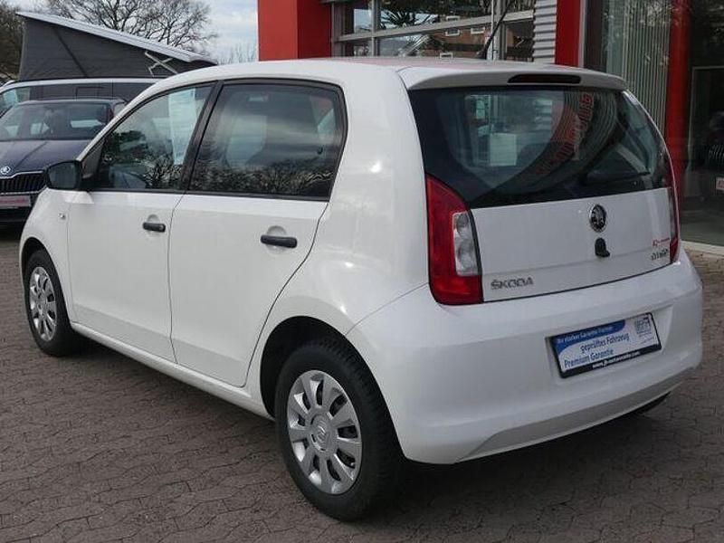 Gebraucht Skoda Citigo Active 77 PS (56 kW) 2018 Weiß Kleinwagen