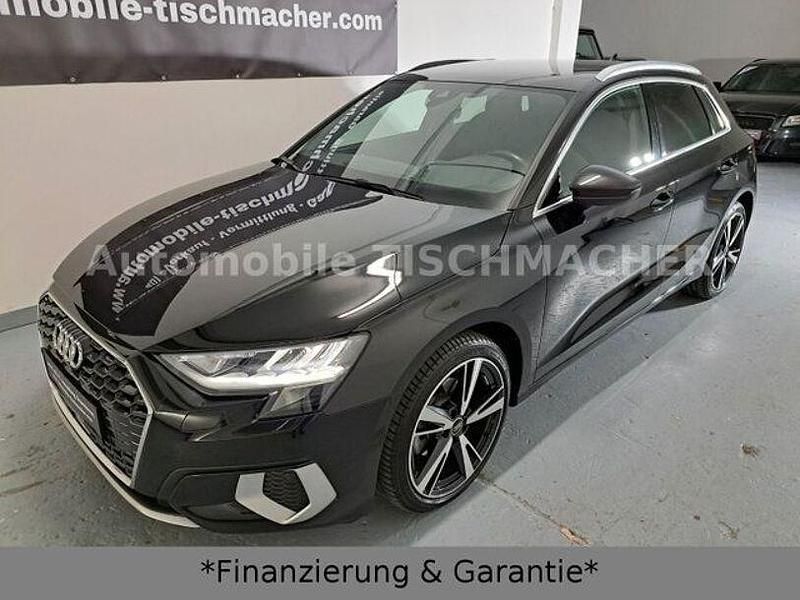 Gebraucht Audi A3 Ambiente 150 PS (110 kW) 2022 Andere Limousine