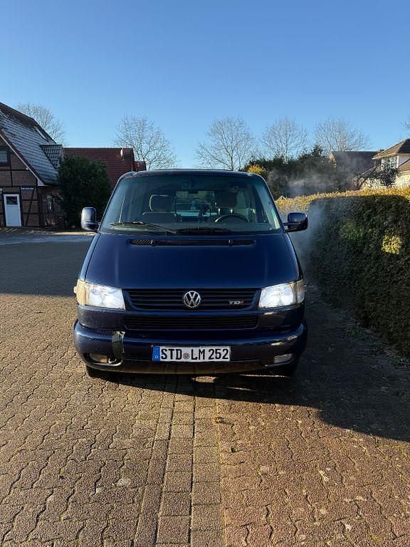 Gebraucht VW T4 151 PS (111 kW) 1999 Blau Van