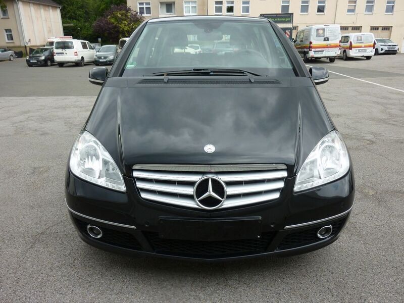 Gebraucht Mercedes A150 95 PS (69 kW) 2009 Schwarz Limousine