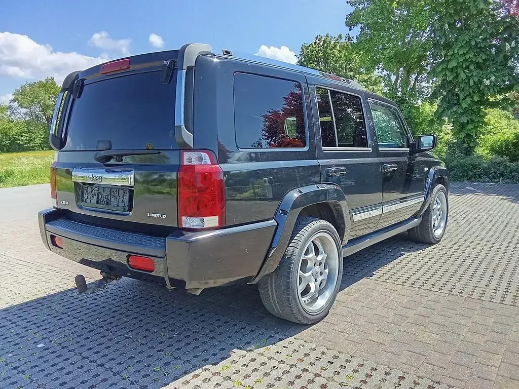 Occasion Jeep Commander Limited 218 ch (160 kW) 2007 Noir SUV