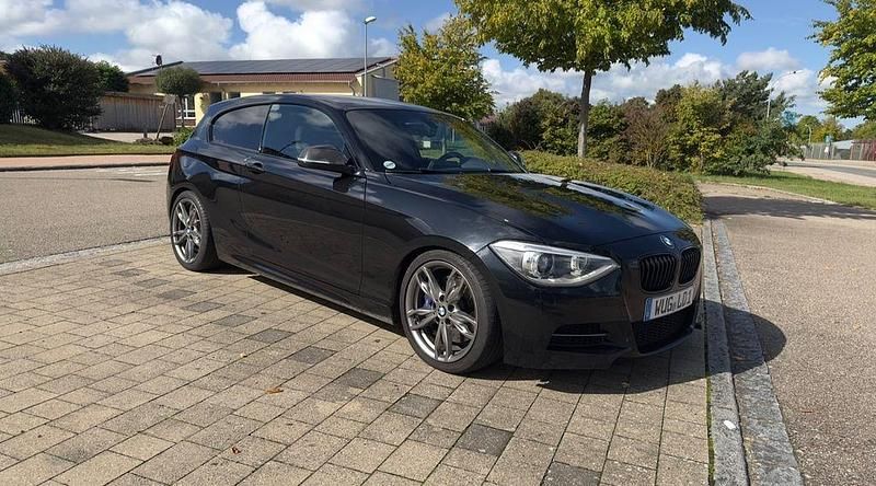 Gebraucht BMW M135 Performance 320 PS (235 kW) 2013 Schwarz Kleinwagen