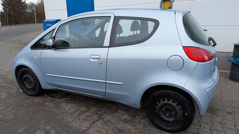 Gebraucht Mitsubishi Colt 75 PS (55 kW) 2008 Blau Limousine