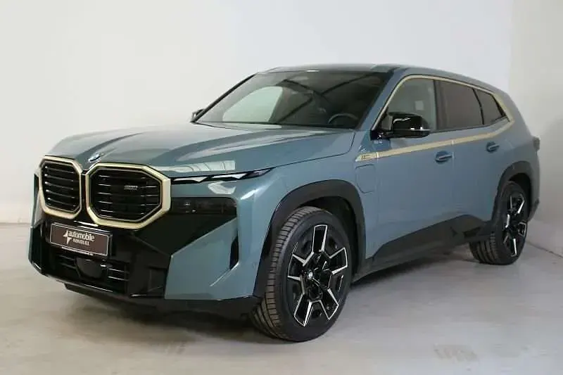 Gebraucht BMW XM Performance 653 PS (480 kW) 2024 Cape york grün met. SUV