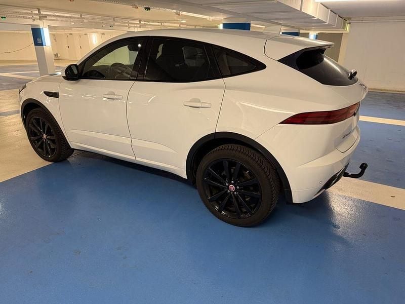 Gebraucht Jaguar E-Pace R-Dynamic 200 PS (147 kW) 2019 Weiß SUV
