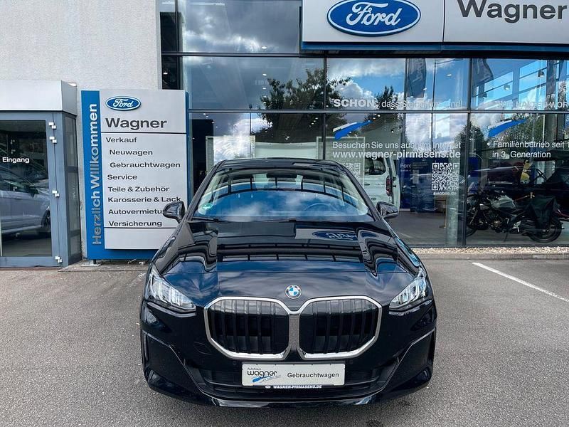 Gebraucht BMW 218 136 PS (100 kW) 2022 Schwarz Van / Kleinbus