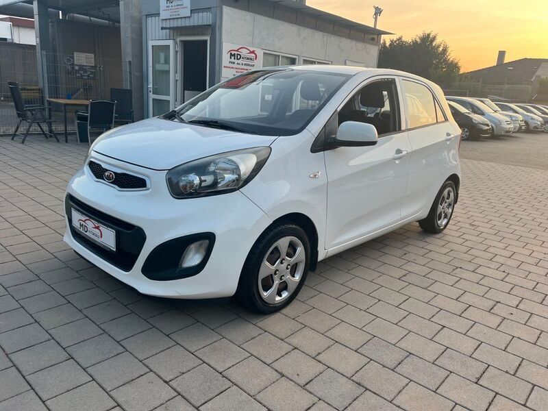 Weiß Gebraucht 2012 Kia Picanto Edition 7 Kleinwagen | 4.699 € (Fairer Preis) - Bild 1/4