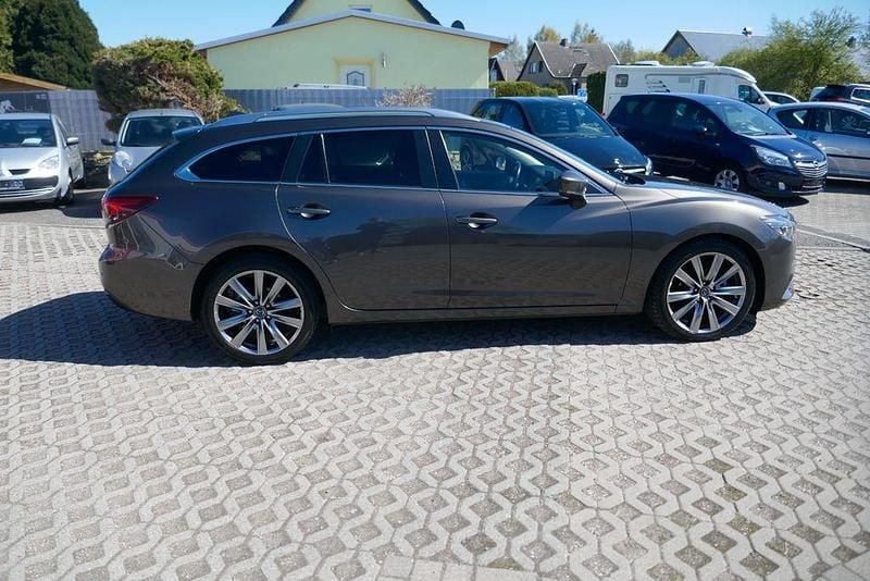 Second-hand Mazda 6 150 CP (110 kW) 2017 Maro Berlinǎ