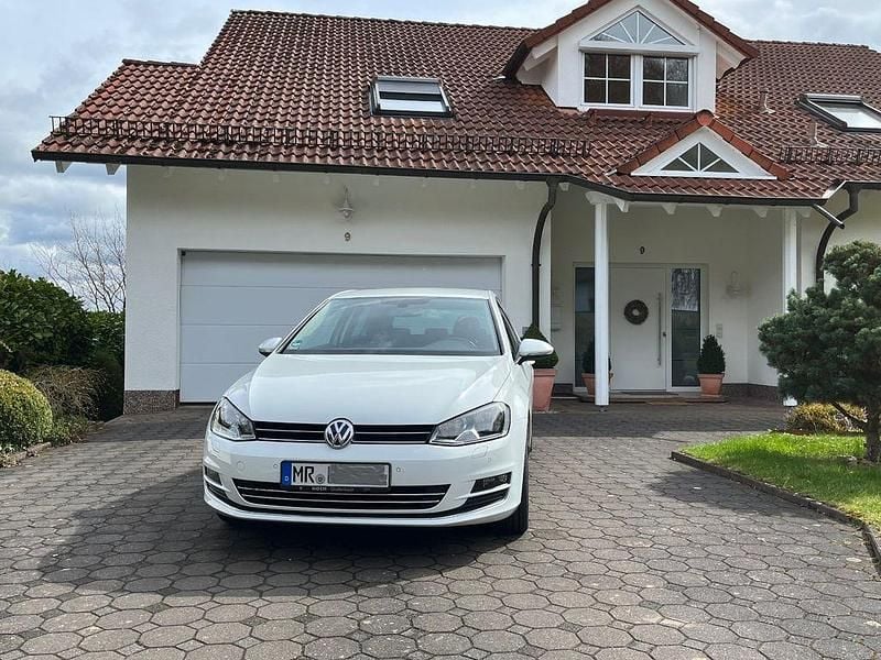 Gebraucht VW Golf VII Allstar 86 PS (63 kW) 2016 Weiß Limousine