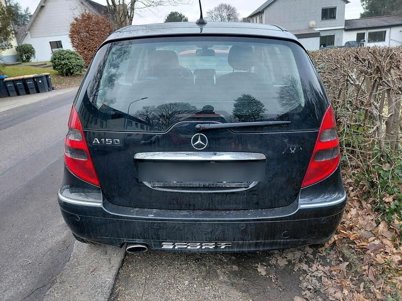 Gebraucht Mercedes A150 95 PS (69 kW) 2008 Schwarz Kleinwagen