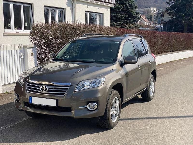 Gebraucht Toyota RAV4 158 PS (116 kW) 2011 Braun SUV