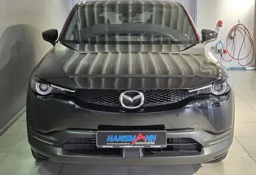 Gebraucht Mazda MX30 Edition 170 PS (125 kW) 2024 Maroon rouge: 2tone SUV
