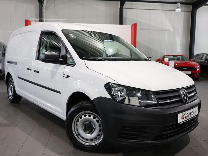 Używany VW Caddy Maxi 102 KM (75 kW) 2020 Biały Minivan