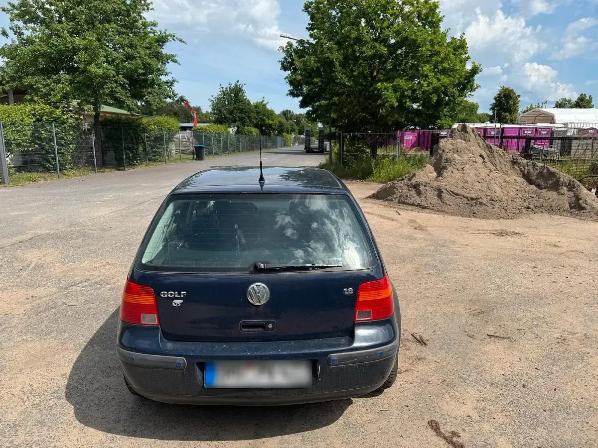 Gebraucht VW Golf III 101 PS (74 kW) 1998 Blau Kleinwagen