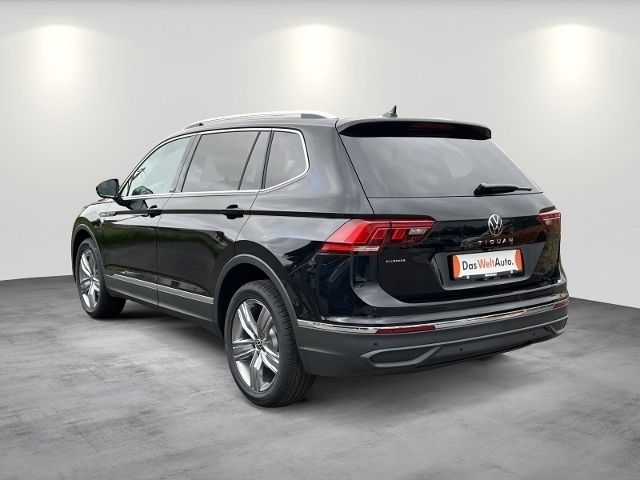 Gebraucht VW Tiguan Move 150 PS (110 kW) 2024 Schwarz SUV