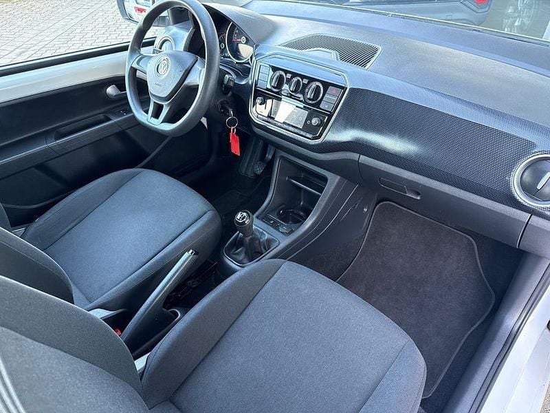 Gebraucht VW up! 60 PS (44 kW) 2019 Weiß Kleinwagen