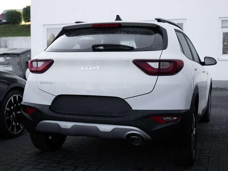 Neu Kia Stonic Vision 101 PS (74 kW) 2025 Weiß SUV