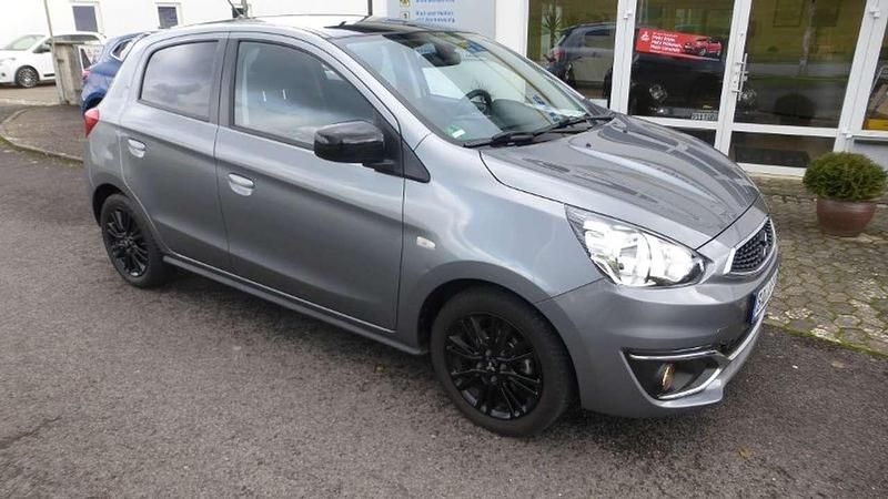 Platinumgrau/schwarz Gebraucht 2019 Mitsubishi Space Star Active Limousine | 11.450 € (Etwas zu teuer) - Bild 1/4