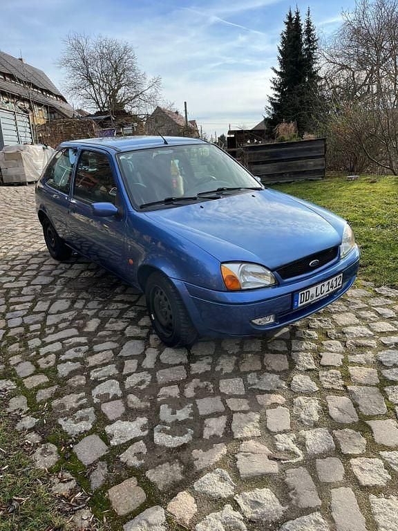 Gebraucht Ford Fiesta Ghia 75 PS (55 kW) 2002 Blau Kleinwagen