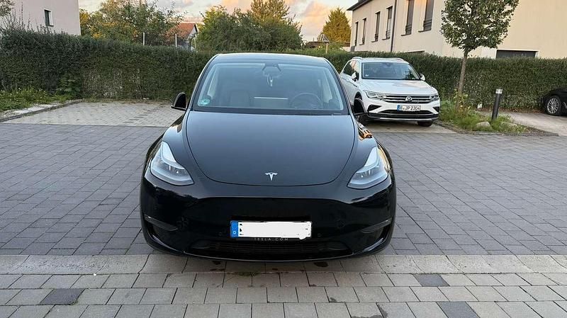 Gebraucht 2022 Tesla Model Y Performance SUV | 38.500 € (Fairer Preis) - Bild 1/4