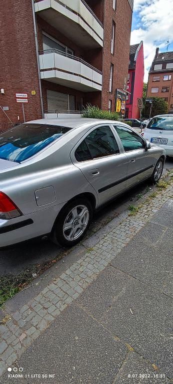 Gebraucht Volvo S60 170 PS (125 kW) 2001 Silber Limousine